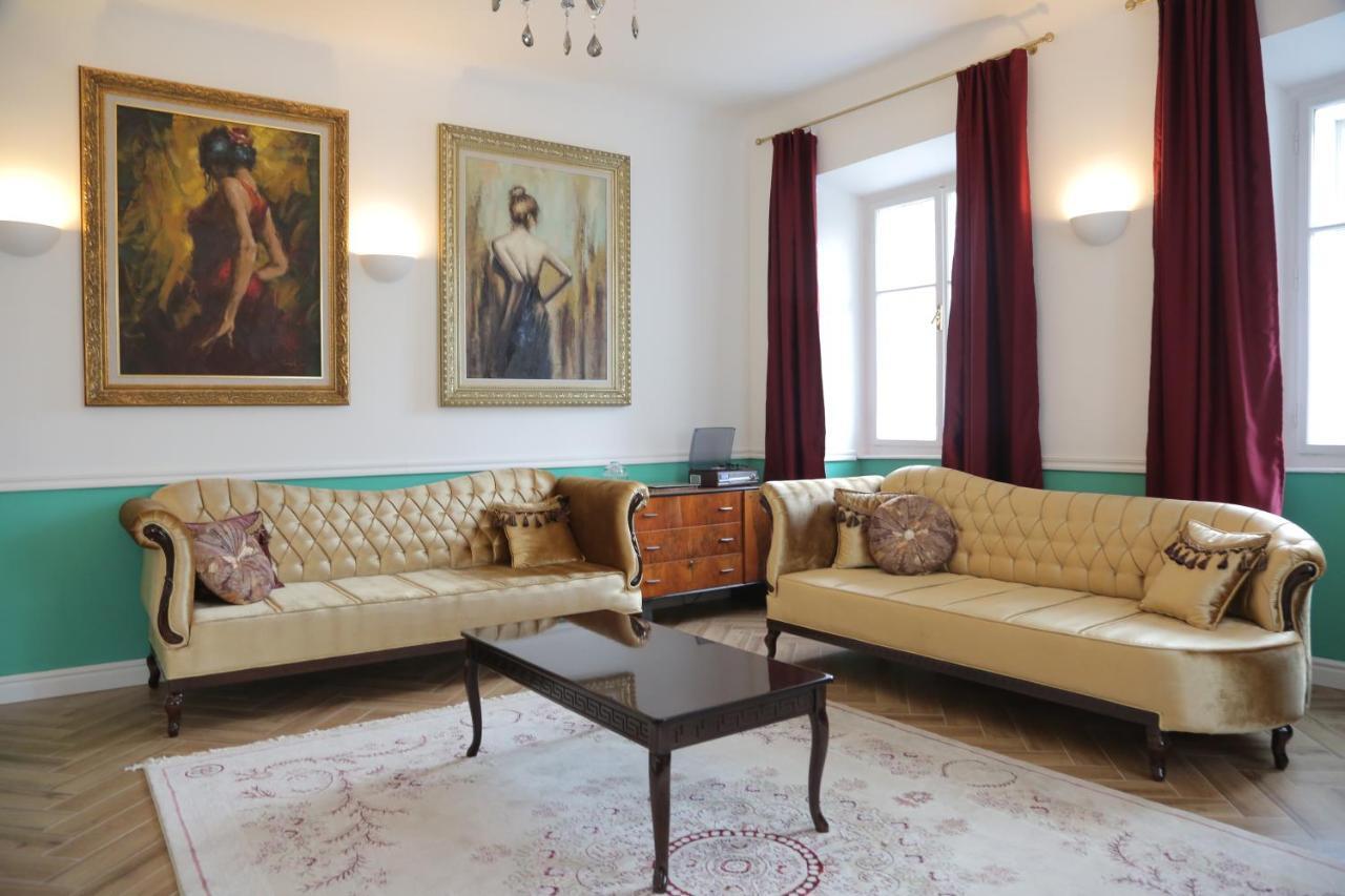 Vitez I Apartma Ljubljana